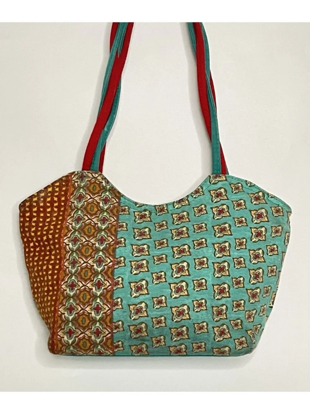 Kate McRostie charming colorful